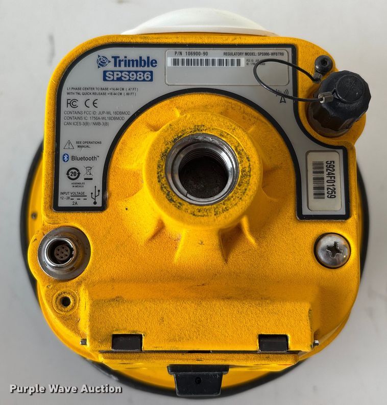 image for item EU7080 Trimble survey kit
