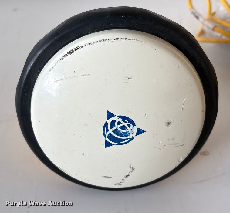 image for item EU7080 Trimble survey kit