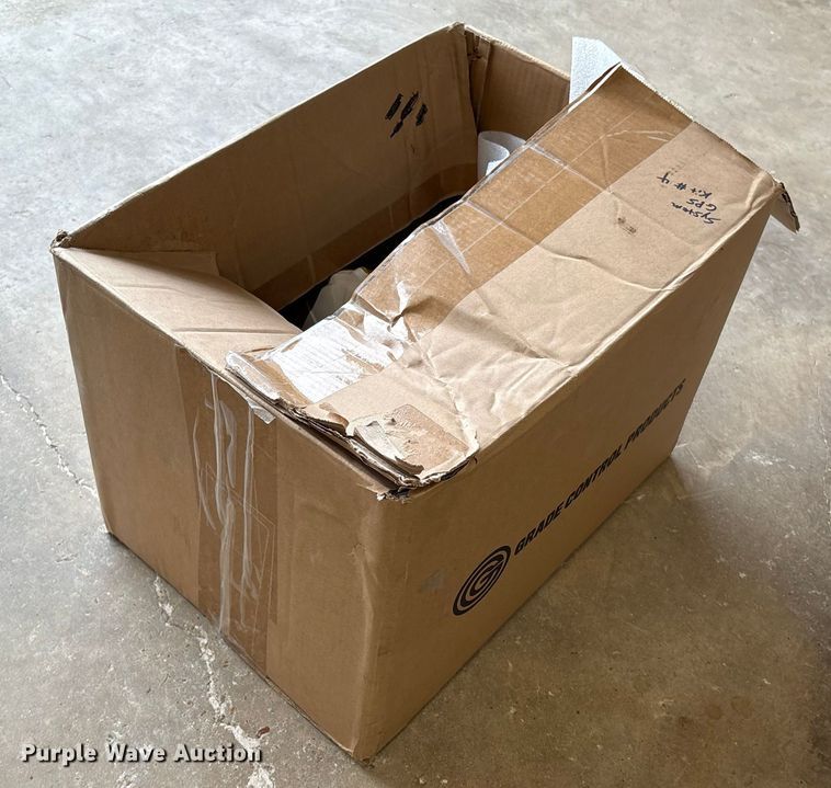 image for item EU7081 Trimble GPS