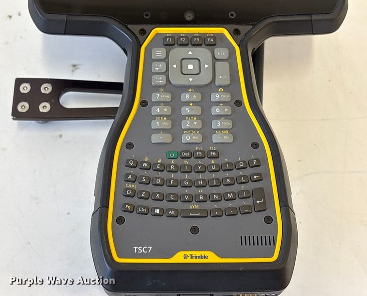 image for item EU7082 Trimble survey kit