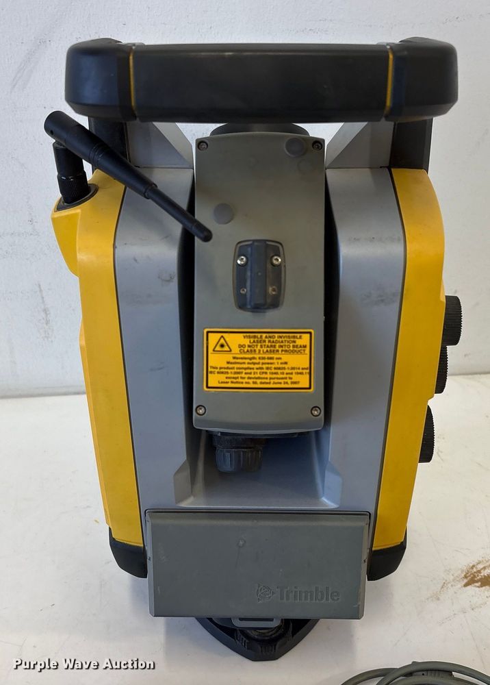 image for item EU7082 Trimble survey kit