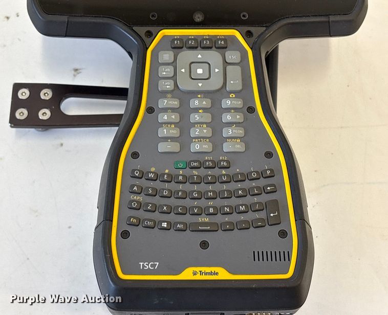 image for item EU7082 Trimble survey kit