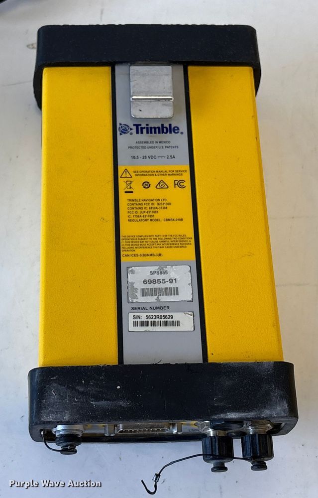 image for item EU7083 Trimble survey kit