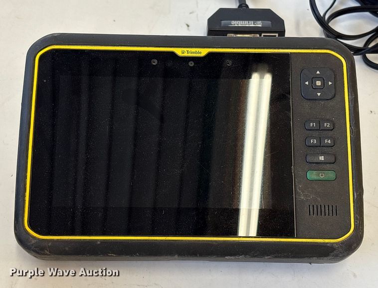 image for item EU7083 Trimble survey kit