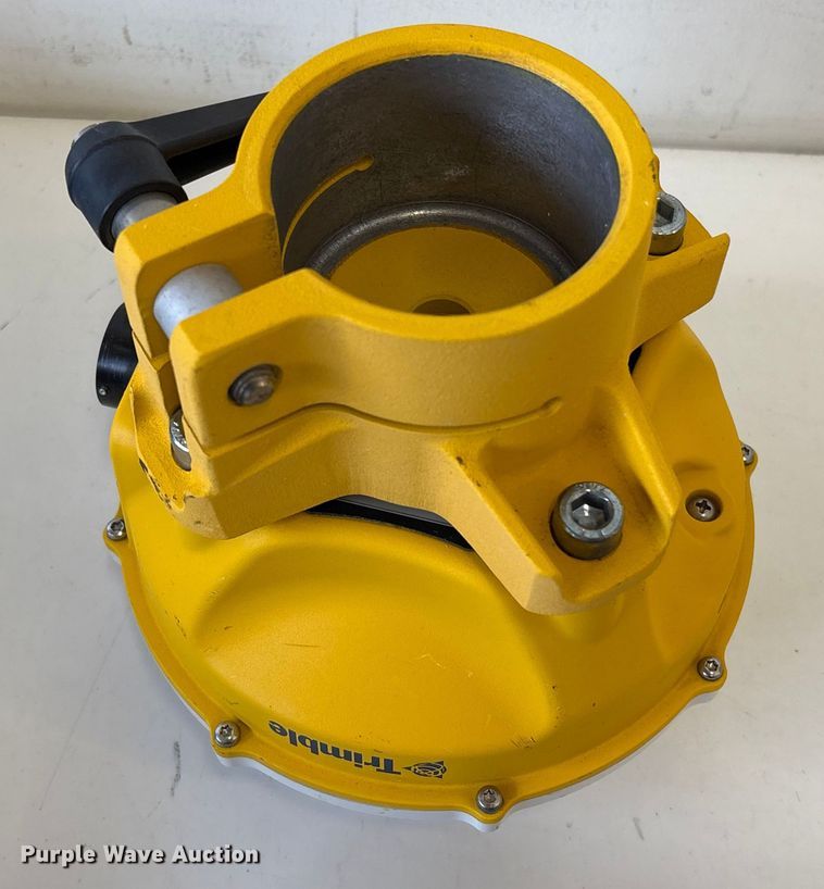 image for item EU7084 Trimble GPS