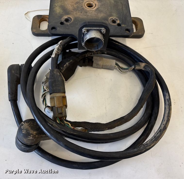 image for item EU7085 Trimble GPS