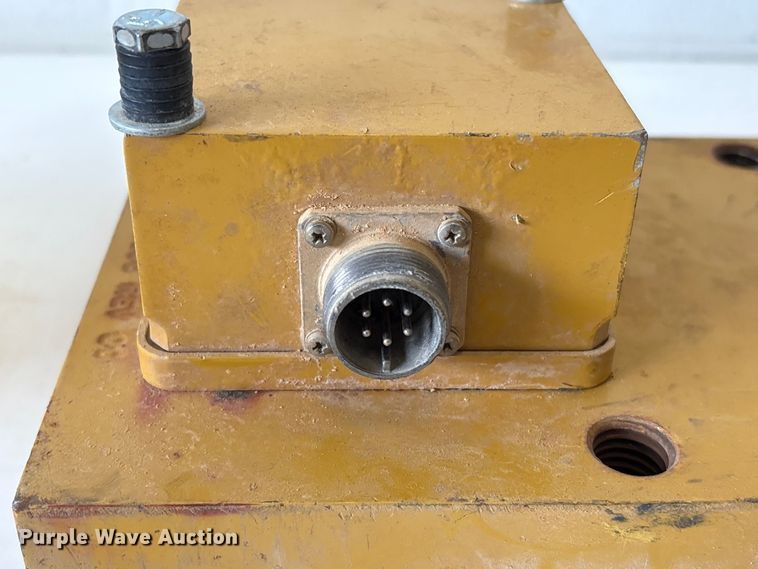 image for item EU7086 Trimble guidance system