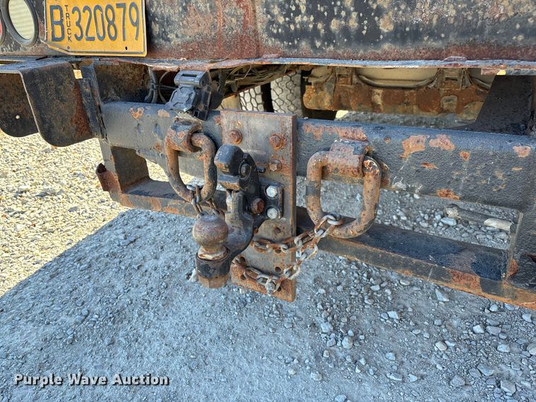 image for item EV3280 2011 Ford F550 bucket truck