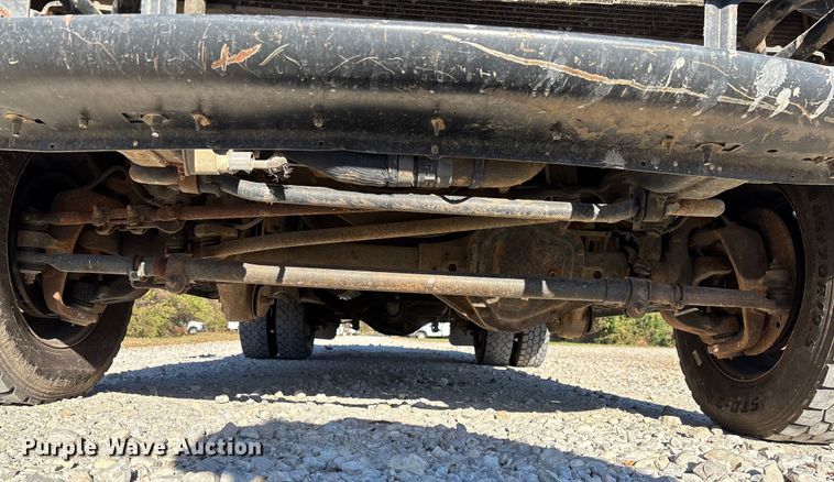 image for item EV3280 2011 Ford F550 bucket truck