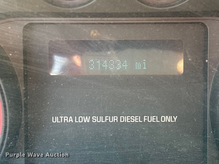 image for item EV3280 2011 Ford F550 bucket truck