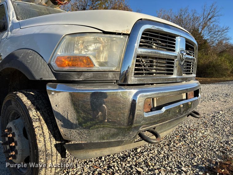 image for item EV3283 2012 Dodge Ram 5500 bucket truck