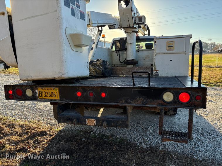 image for item EV3283 2012 Dodge Ram 5500 bucket truck