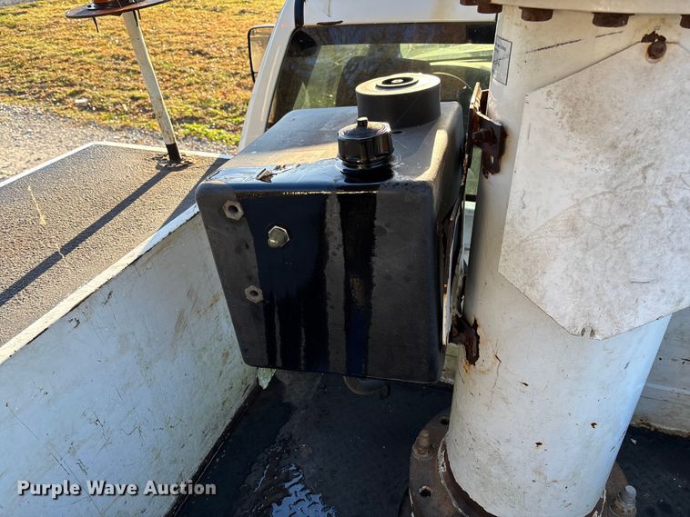 image for item EV3283 2012 Dodge Ram 5500 bucket truck