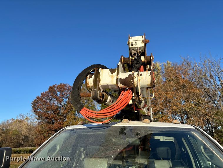image for item EV3283 2012 Dodge Ram 5500 bucket truck