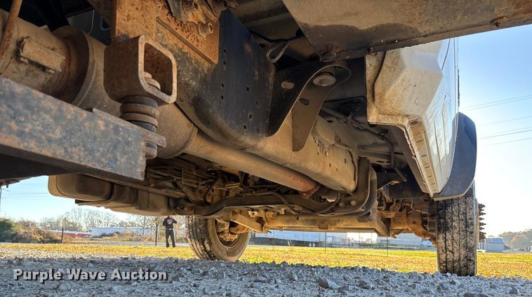 image for item EV3283 2012 Dodge Ram 5500 bucket truck