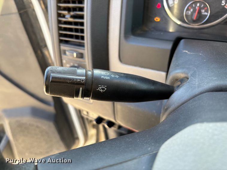 image for item EV3283 2012 Dodge Ram 5500 bucket truck