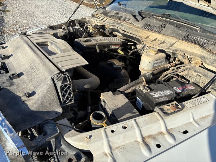 image for item EV3283 2012 Dodge Ram 5500 bucket truck