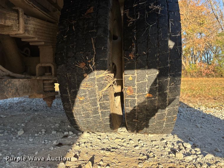 image for item EV3283 2012 Dodge Ram 5500 bucket truck