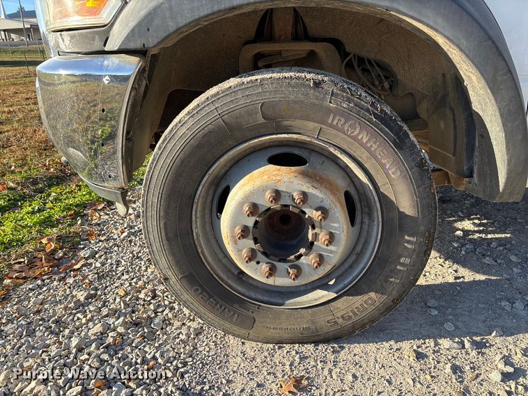 image for item EV3283 2012 Dodge Ram 5500 bucket truck