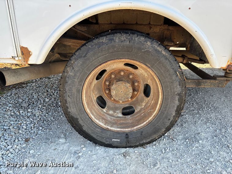 image for item EV3283 2012 Dodge Ram 5500 bucket truck