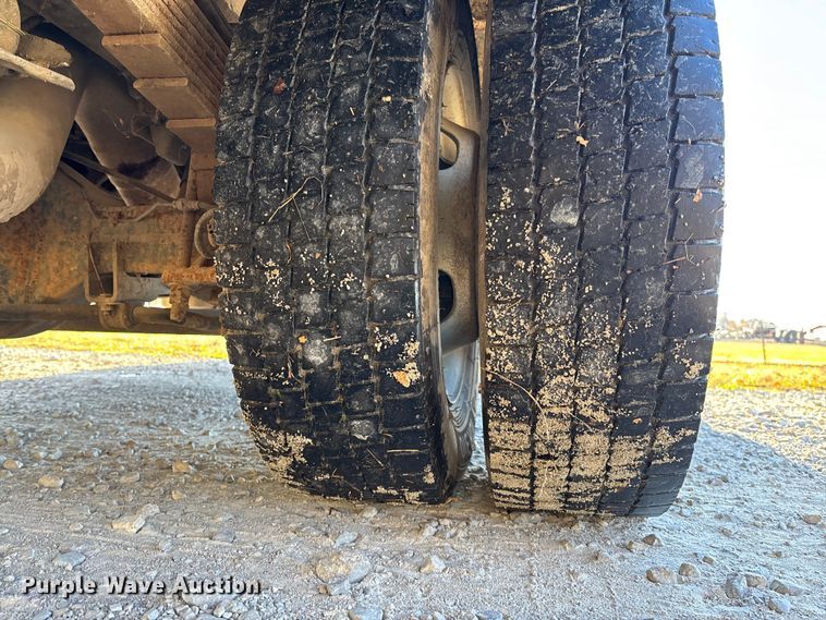 image for item EV3283 2012 Dodge Ram 5500 bucket truck