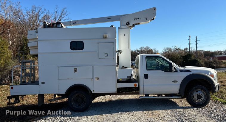 CAMIóN CON CANASTILLA 2014 FORD ETI