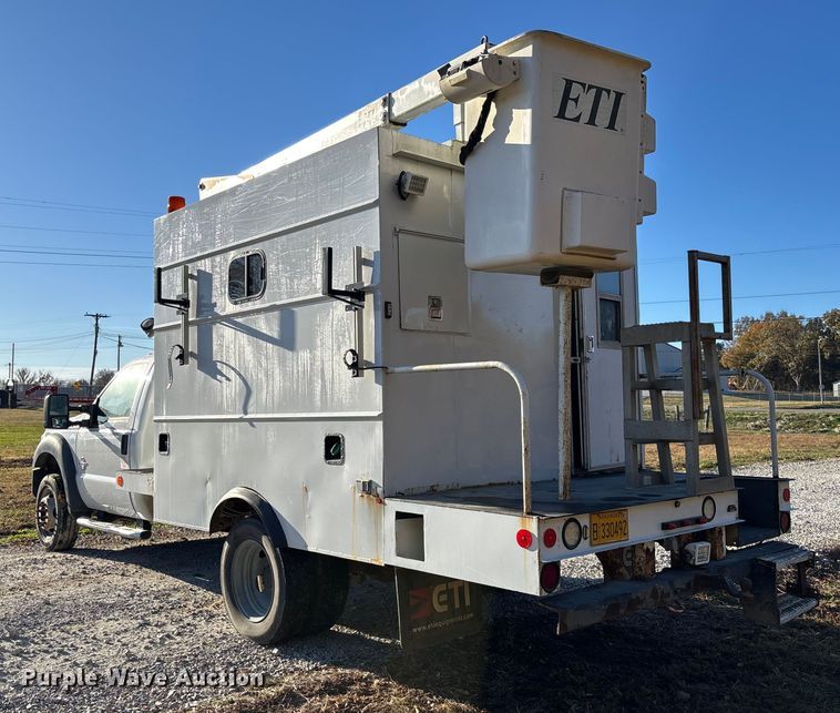 image for item EV3284 2014 Ford F550 XL Super Duty bucket truck