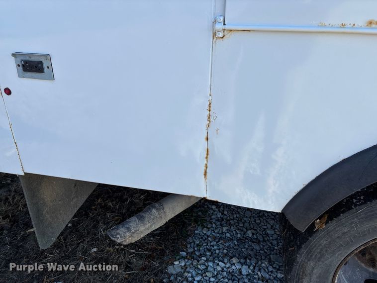 image for item EV3284 2014 Ford F550 XL Super Duty bucket truck