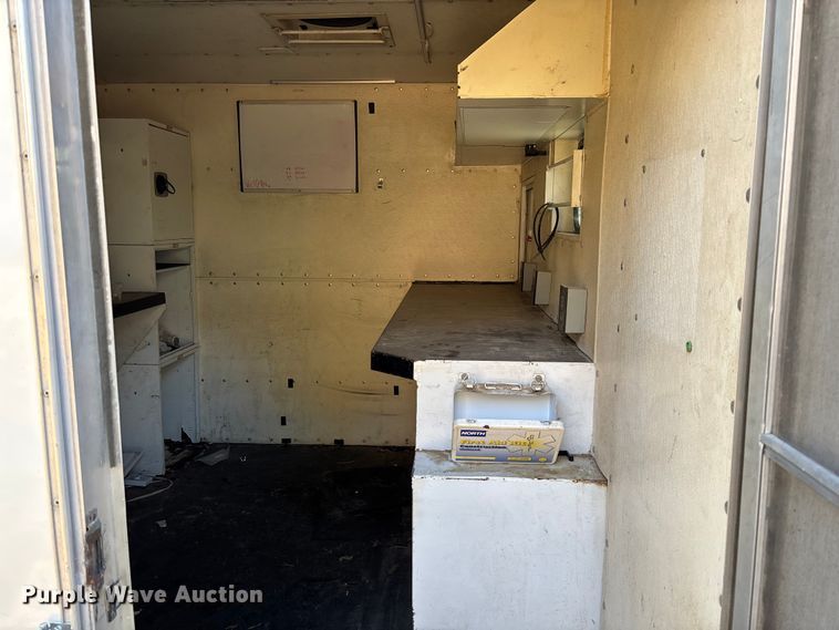 image for item EV3284 2014 Ford F550 XL Super Duty bucket truck