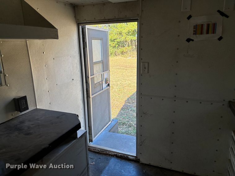 image for item EV3284 2014 Ford F550 XL Super Duty bucket truck