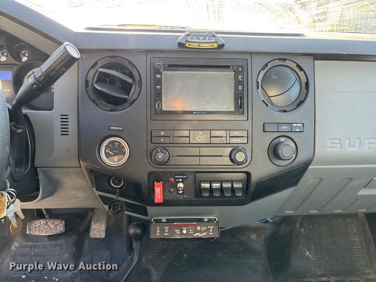 image for item EV3284 2014 Ford F550 XL Super Duty bucket truck