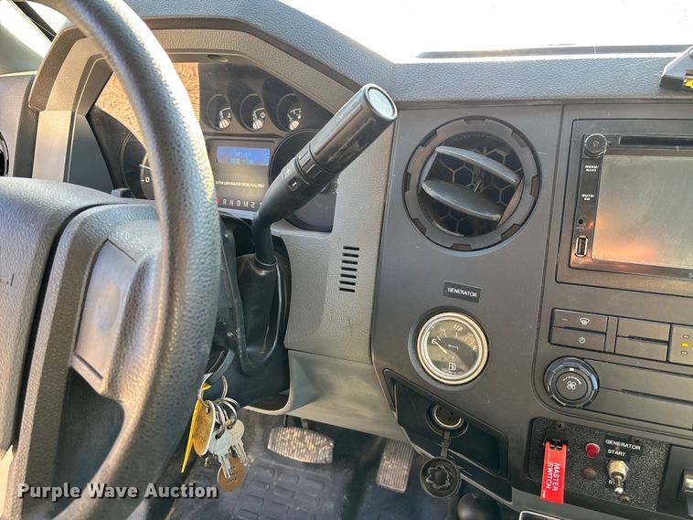 image for item EV3284 2014 Ford F550 XL Super Duty bucket truck