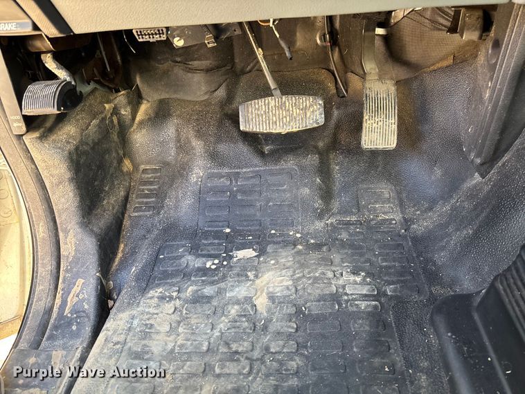 image for item EV3284 2014 Ford F550 XL Super Duty bucket truck