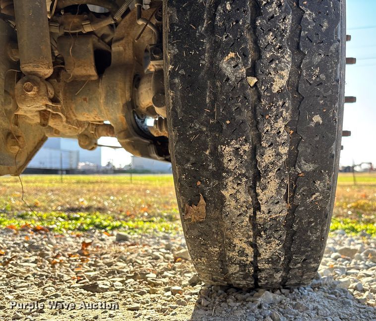 image for item EV3284 2014 Ford F550 XL Super Duty bucket truck