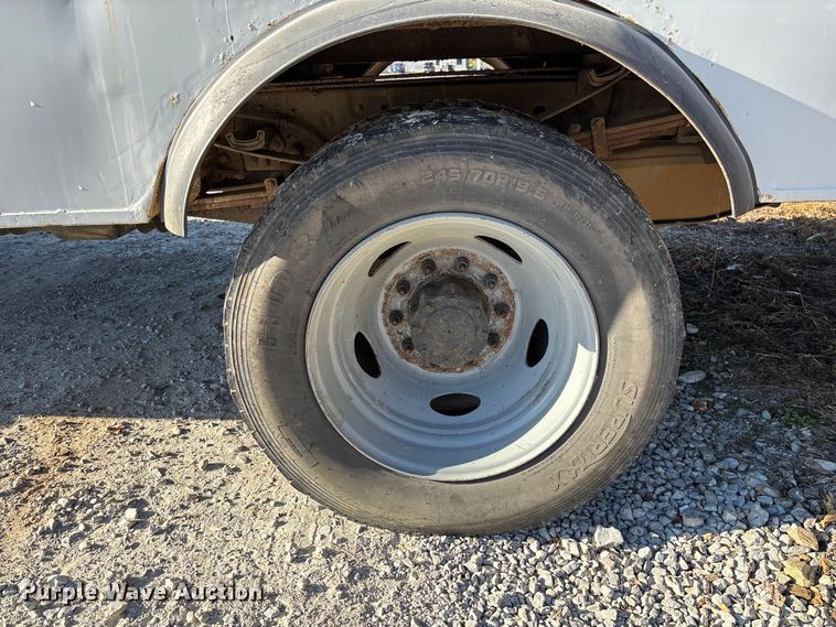 image for item EV3284 2014 Ford F550 XL Super Duty bucket truck