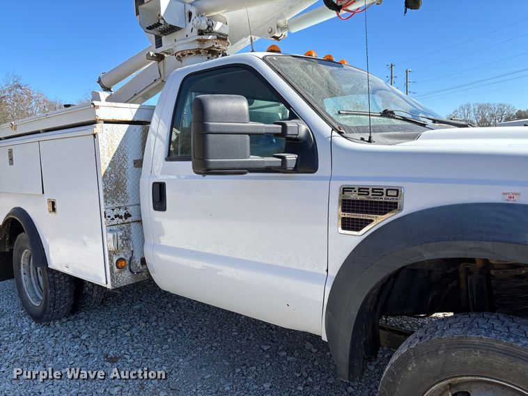 image for item EV3285 2008 Ford F550 XL Super Duty bucket truck