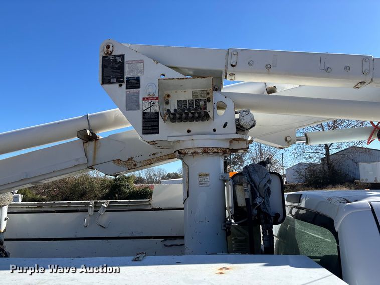 image for item EV3285 2008 Ford F550 XL Super Duty bucket truck