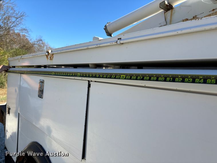 image for item EV3285 2008 Ford F550 XL Super Duty bucket truck