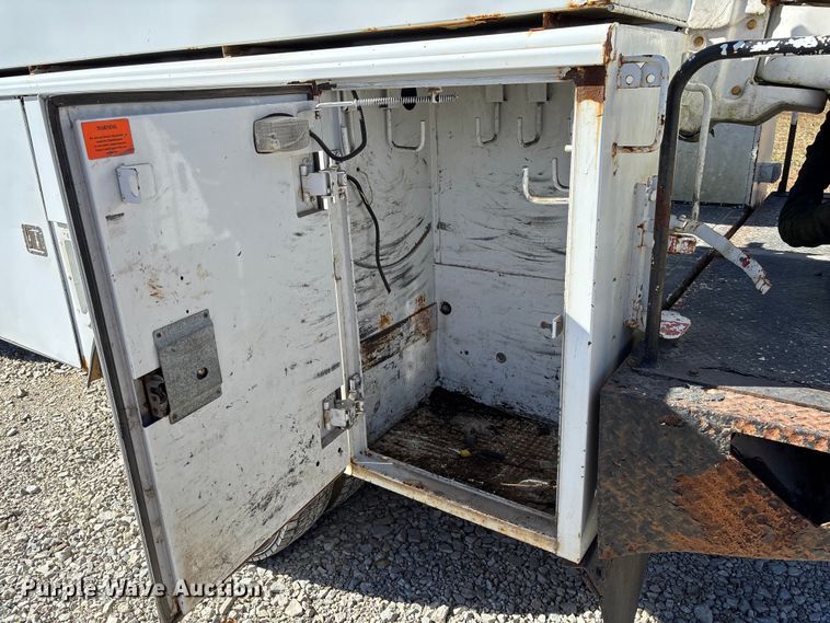 image for item EV3285 2008 Ford F550 XL Super Duty bucket truck