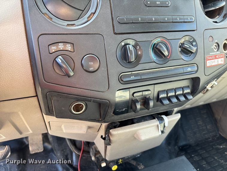 image for item EV3285 2008 Ford F550 XL Super Duty bucket truck