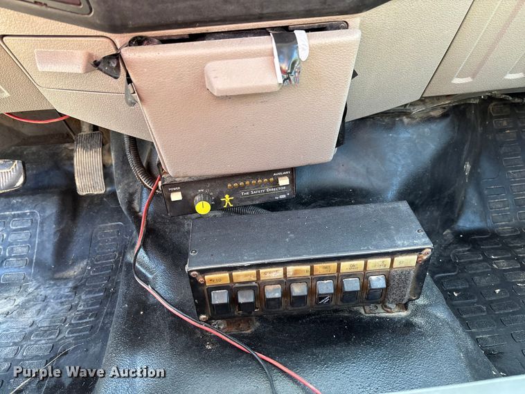 image for item EV3285 2008 Ford F550 XL Super Duty bucket truck