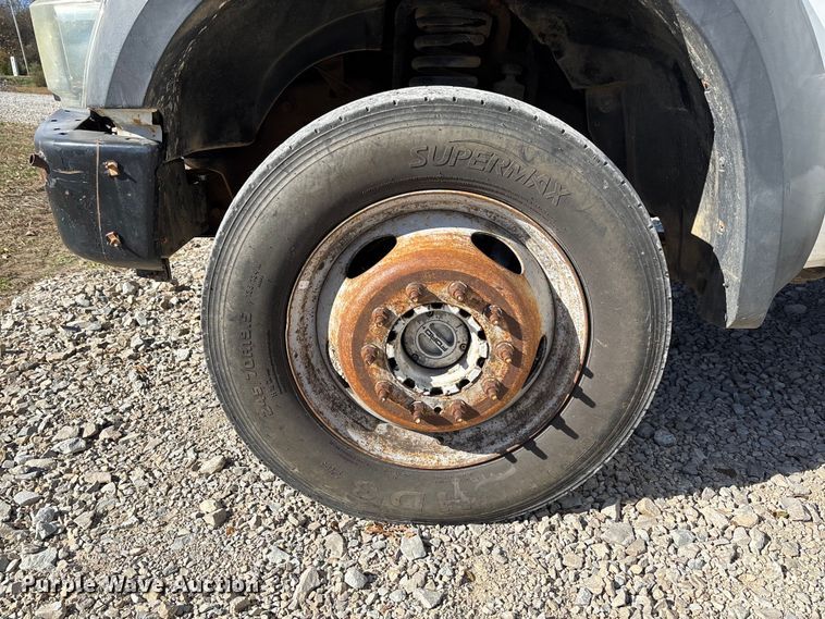 image for item EV3285 2008 Ford F550 XL Super Duty bucket truck