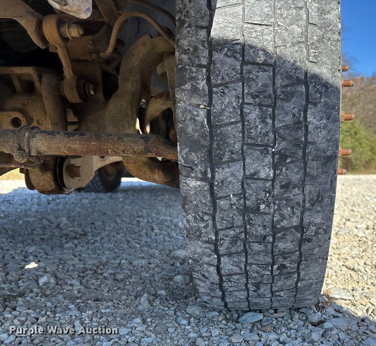 image for item EV3285 2008 Ford F550 XL Super Duty bucket truck