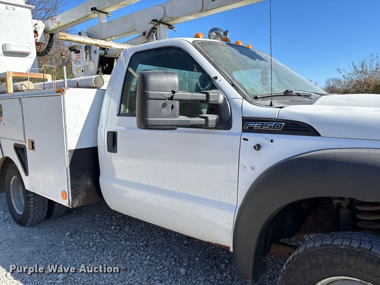 image for item EV3286 2011 Ford F350 Super Duty bucket truck