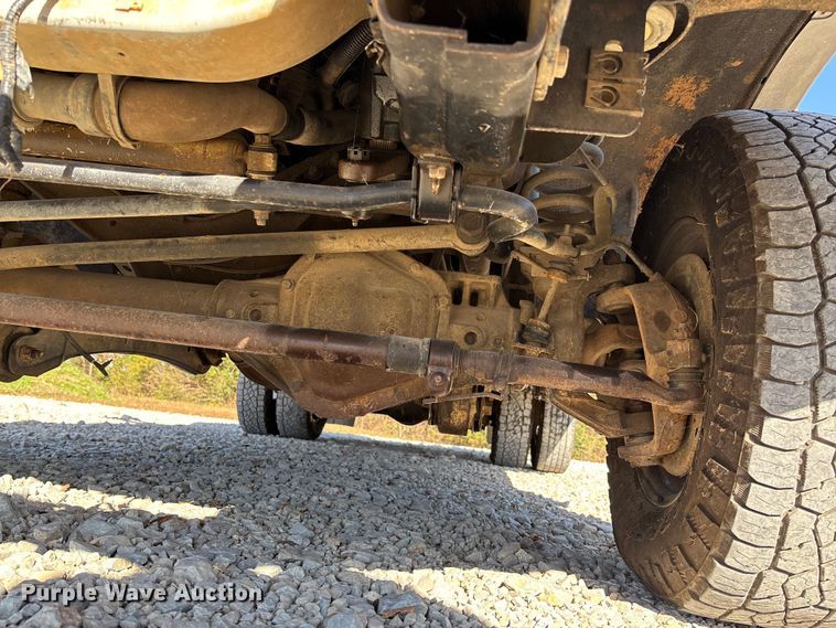 image for item EV3286 2011 Ford F350 Super Duty bucket truck