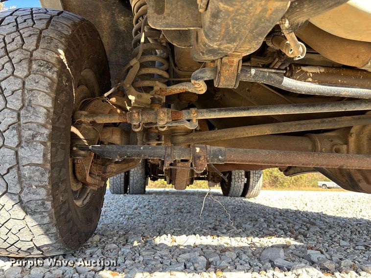 image for item EV3286 2011 Ford F350 Super Duty bucket truck