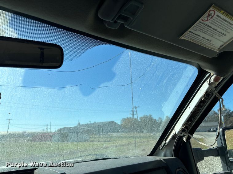 image for item EV3286 2011 Ford F350 Super Duty bucket truck