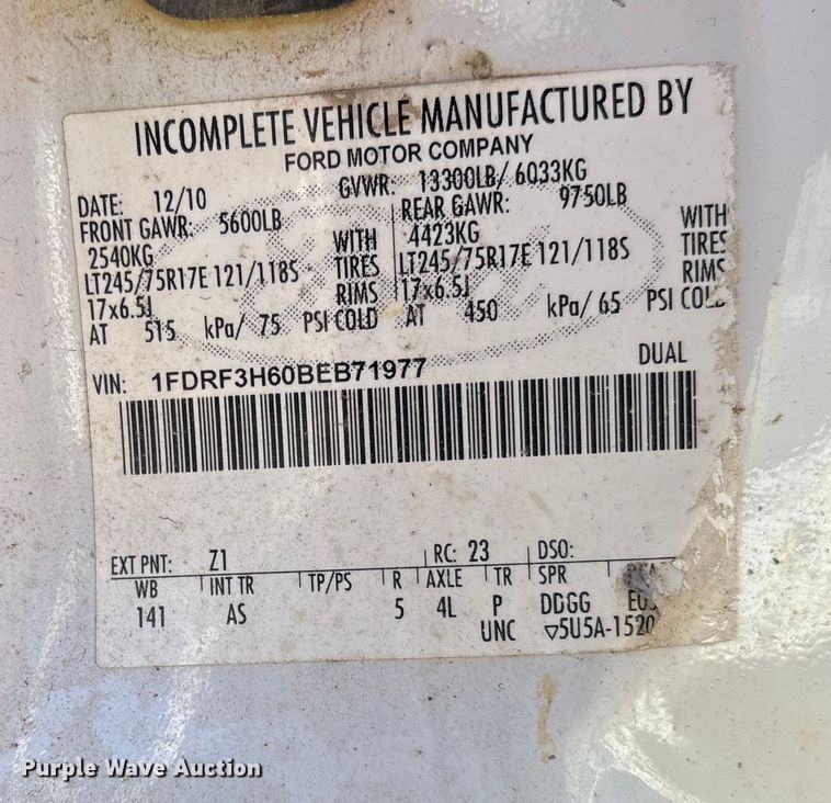 image for item EV3286 2011 Ford F350 Super Duty bucket truck