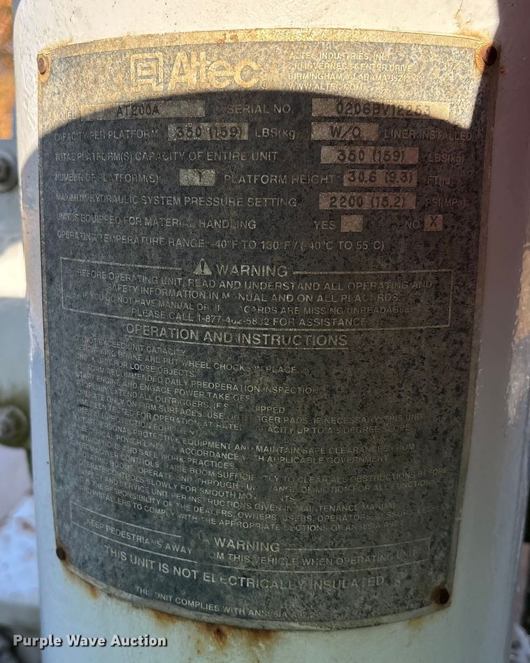 image for item EV3287 2006 Ford F350 Super Duty bucket truck