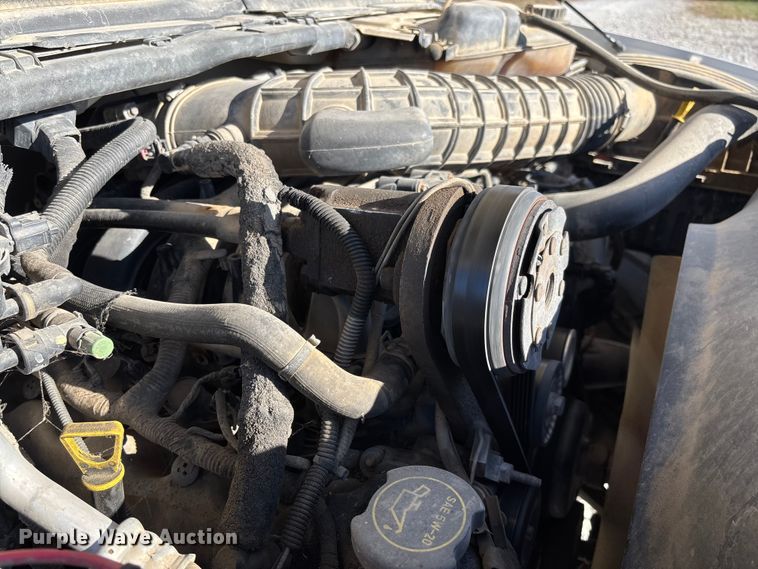 image for item EV3287 2006 Ford F350 Super Duty bucket truck